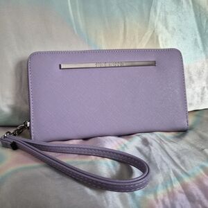 Steve Madden Lavender Wristlet